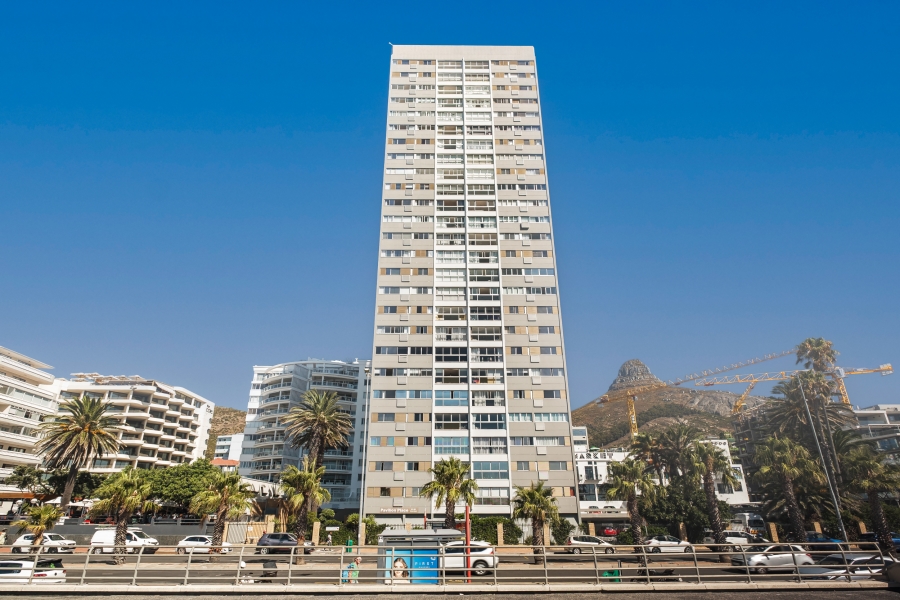To Let 2 Bedroom Property for Rent in Sea Point Western Cape
